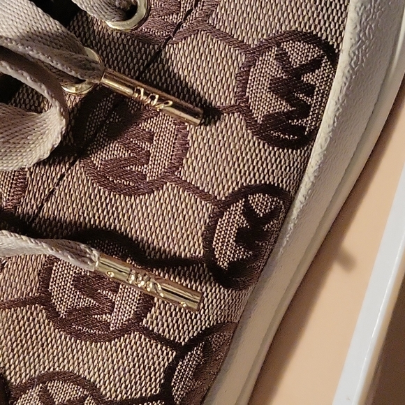 Mk mocha signature city sneakers - Picture 6 of 9